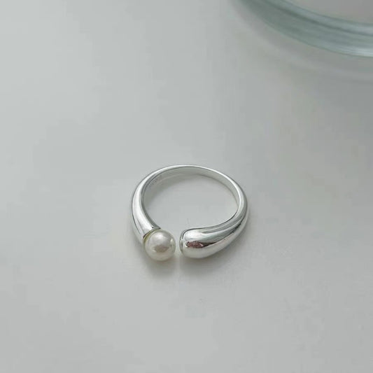 Charming Pearl Ring for Any Occasion