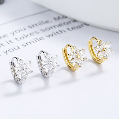 Charming Earring for Any Occasion