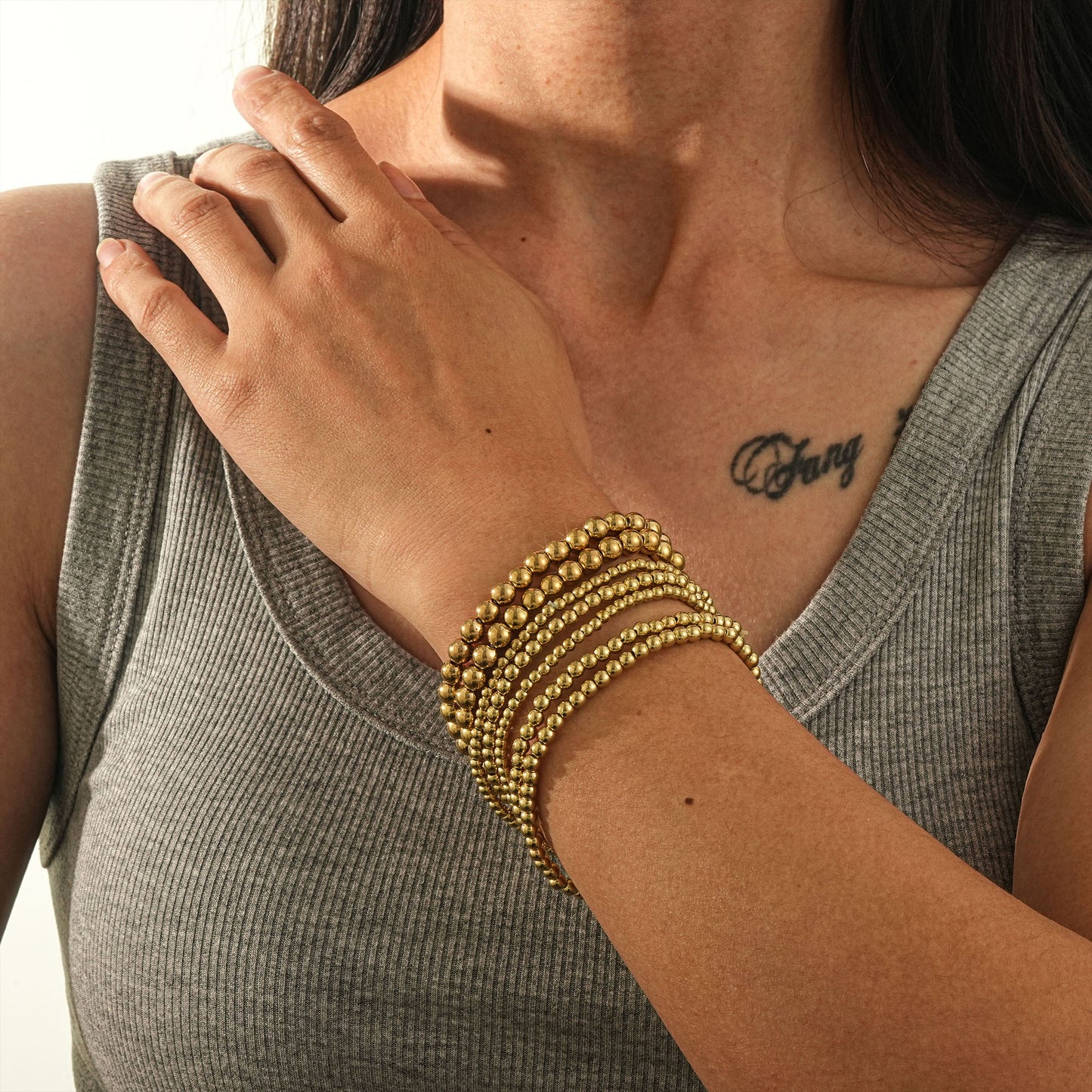 Beautiful Gold Bracelet with Unique Style