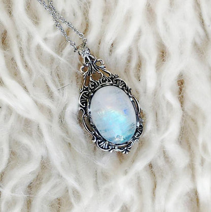 Romantic Necklace for Special Moments