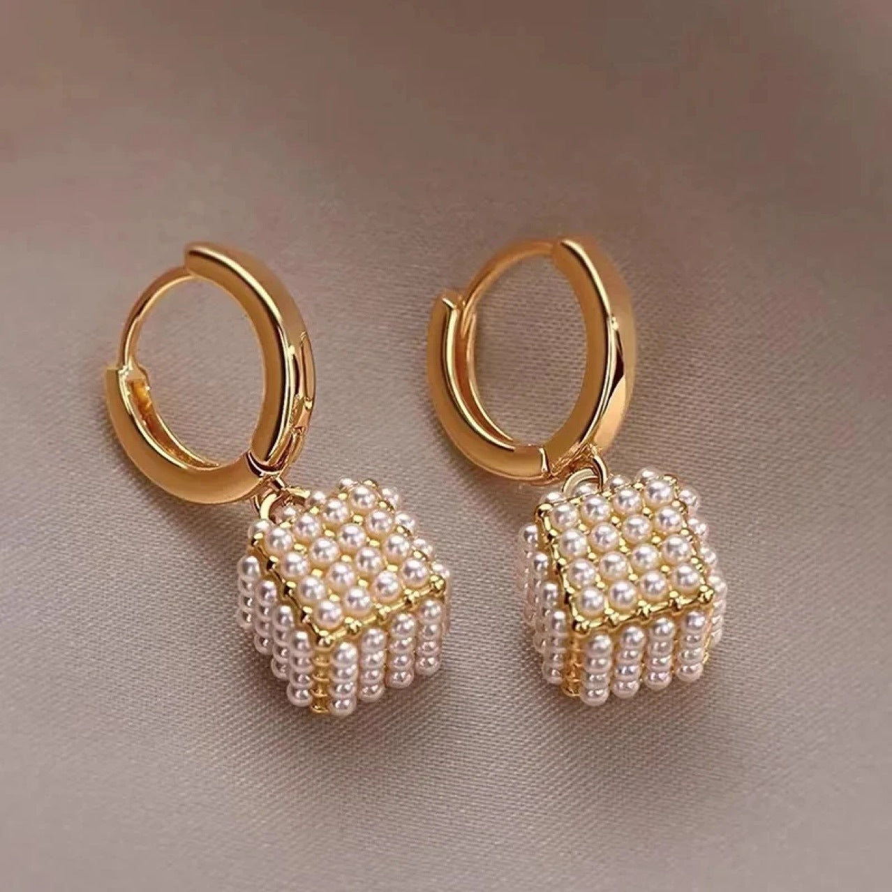 Vintage Handmade Pearl Earring