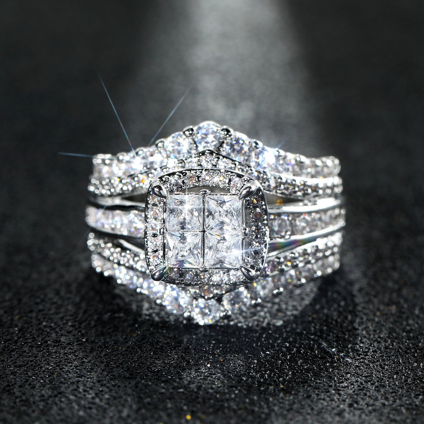 Beautiful Piece with Unique Style
