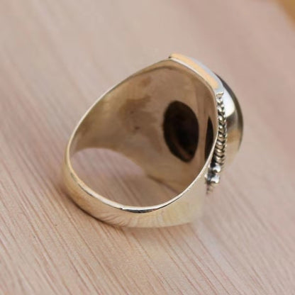 Classic Ring with Timeless Appeal