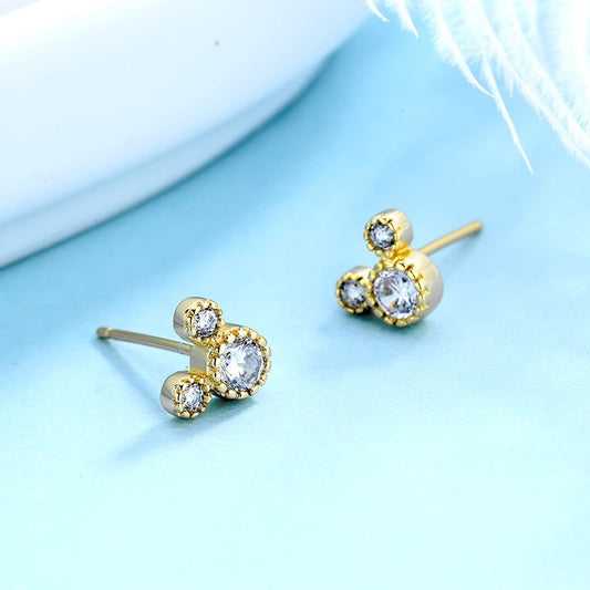 Charming Earring for Any Occasion