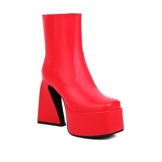 Graceful Orthopedic Boots for Modern Look