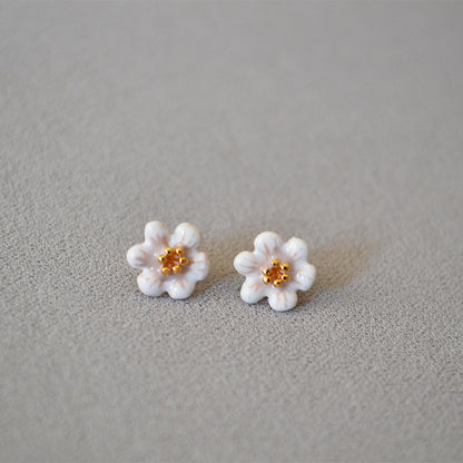 Vintage Handmade Silver Earring
