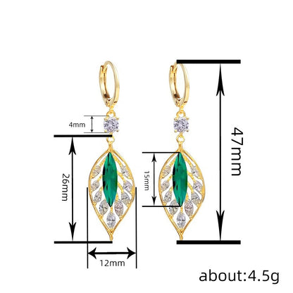 Charming Earring for Any Occasion