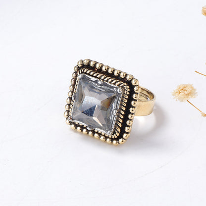 Charming Piece for Any Occasion