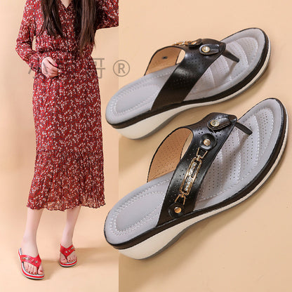 Beautifully Crafted Orthopedic Sandals