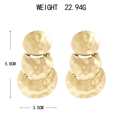Beautiful Gold Earring with Unique Style