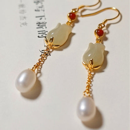 Stunning Gold Earring for Daily Wear
