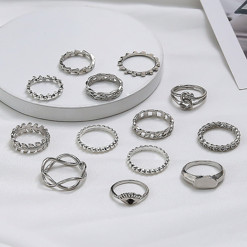 Classic Chain with Timeless Appeal