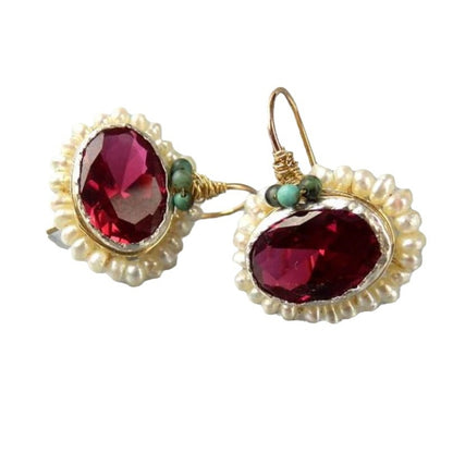 Charming Pearl Earring for Any Occasion