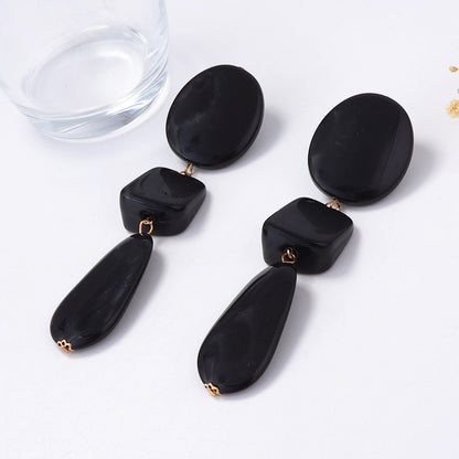 Charming Piece for Any Occasion