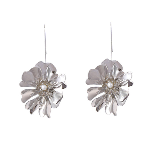 Charming Piece for Any Occasion