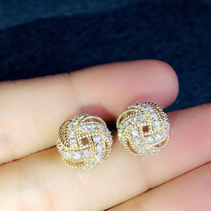 Classic Earring with Timeless Appeal