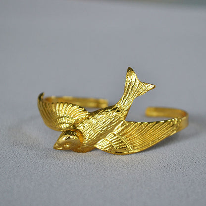 Delicate Artisan Gold Bracelet
