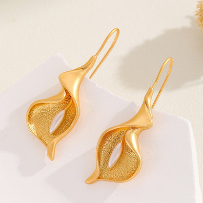 Elegant Pearl Earring for Every Occasion