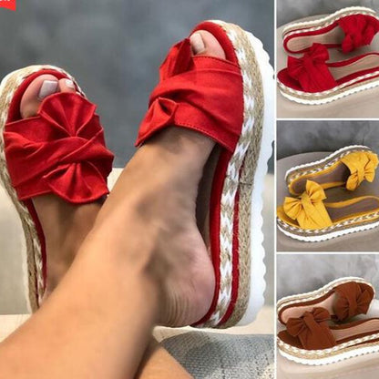 Chic Orthopedic Sandals with Unique Design
