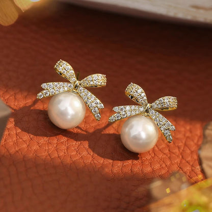 Classic Pearl Earring with Timeless Appeal