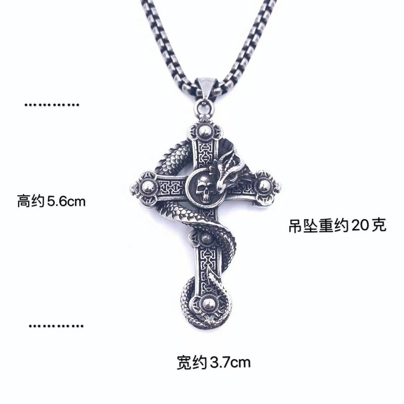 Charming Pendant for Any Occasion