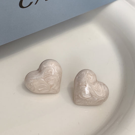 Romantic Pearl Earring for Special Moments