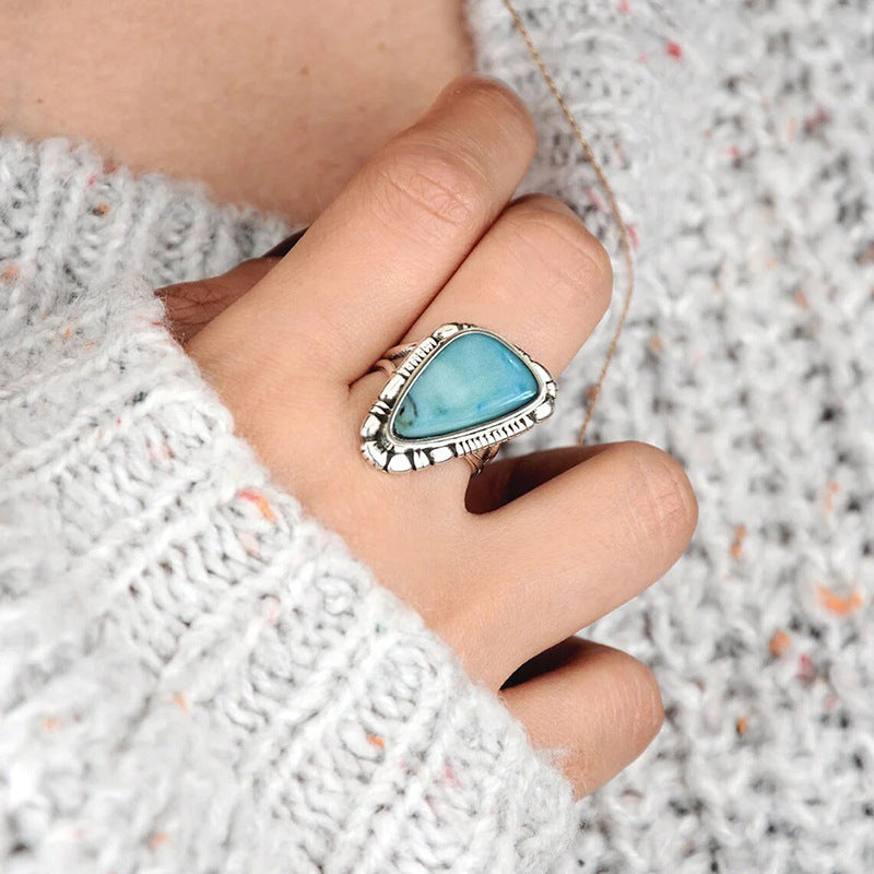 Charming Piece for Any Occasion