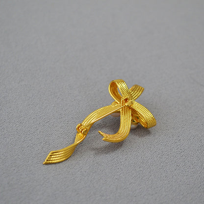 Delicate Artisan Gold Piece
