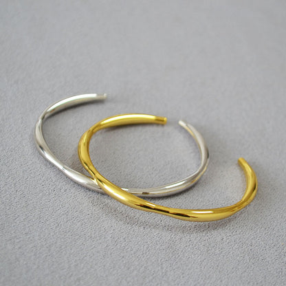 Delicate Artisan Gold Bracelet