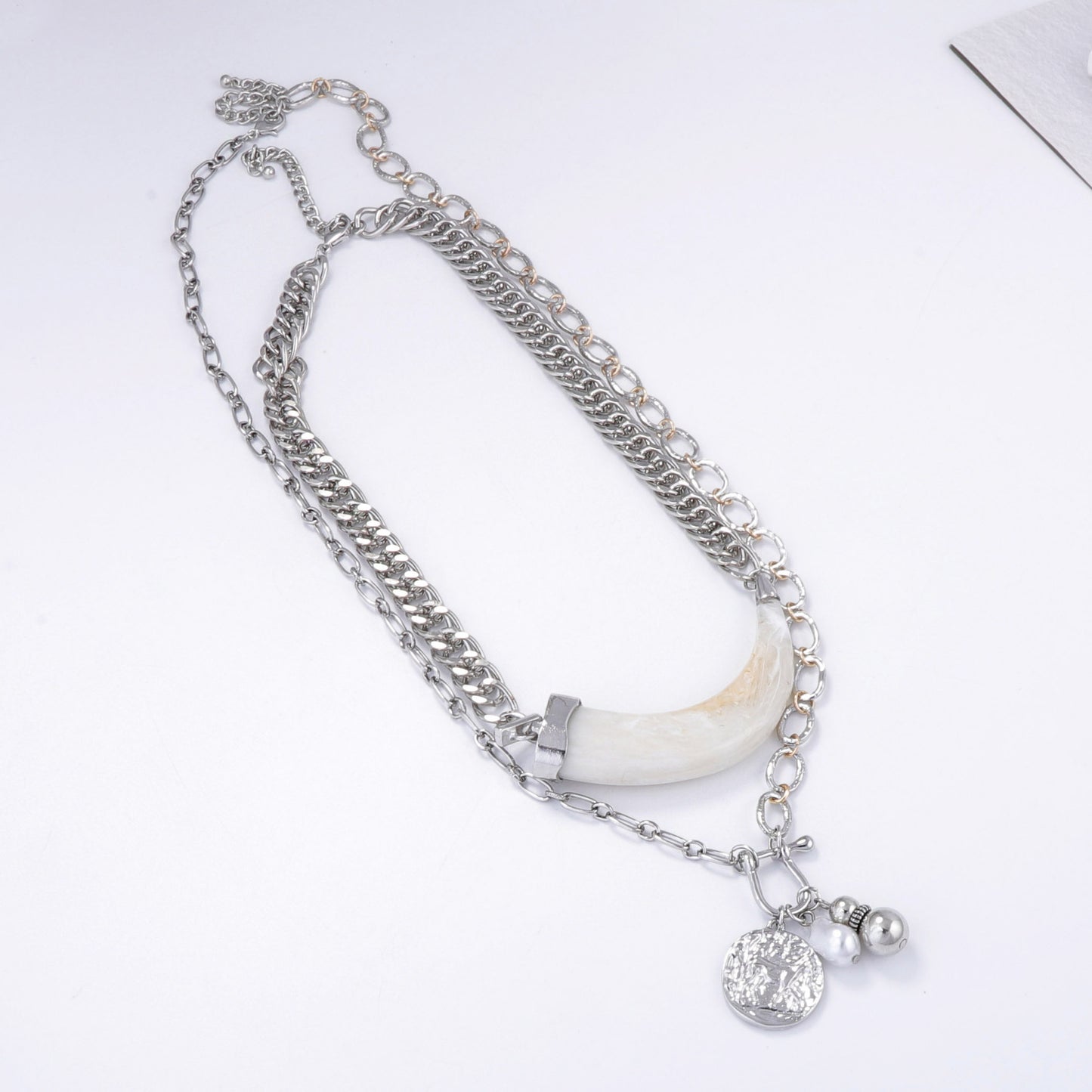 Stunning Necklace for Daily Wear