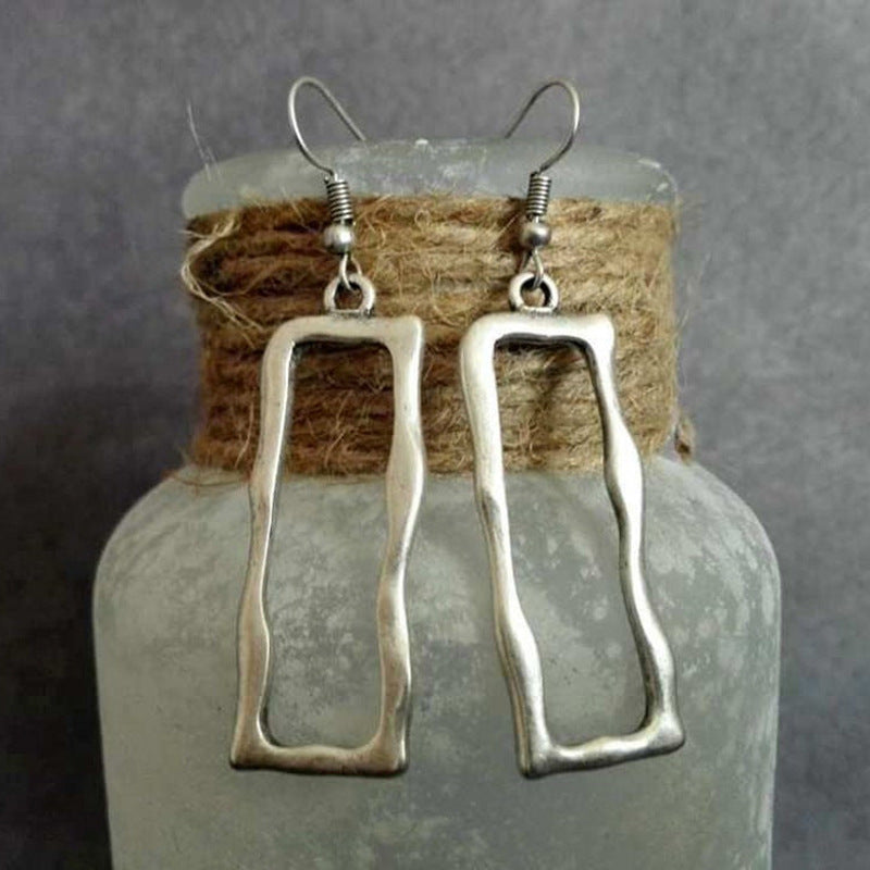 Classic Earring with Timeless Appeal