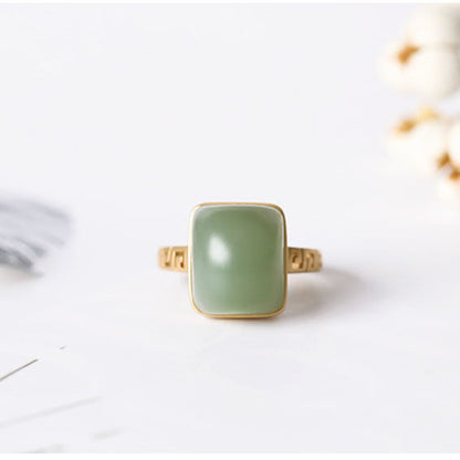 Charming Silver Ring for Any Occasion