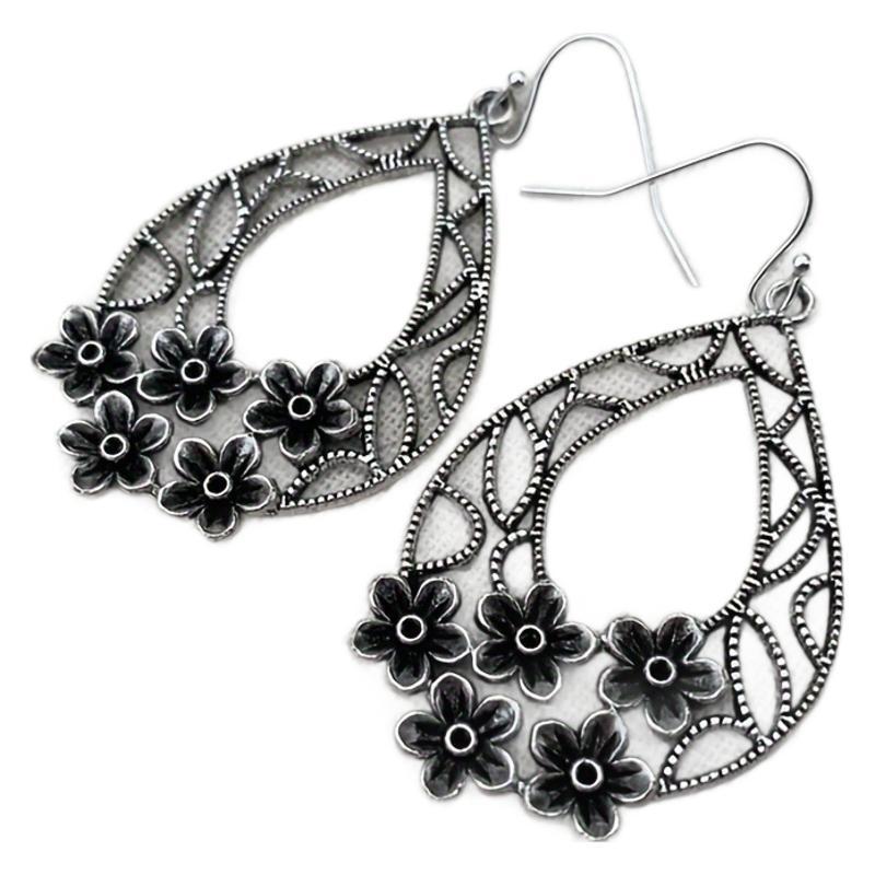 Classic Earring with Timeless Appeal
