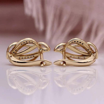 Charming Earring for Any Occasion