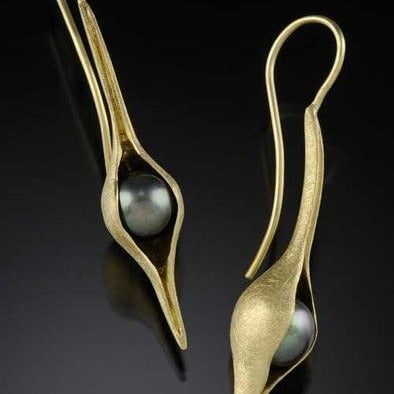 Classic Earring with Timeless Appeal