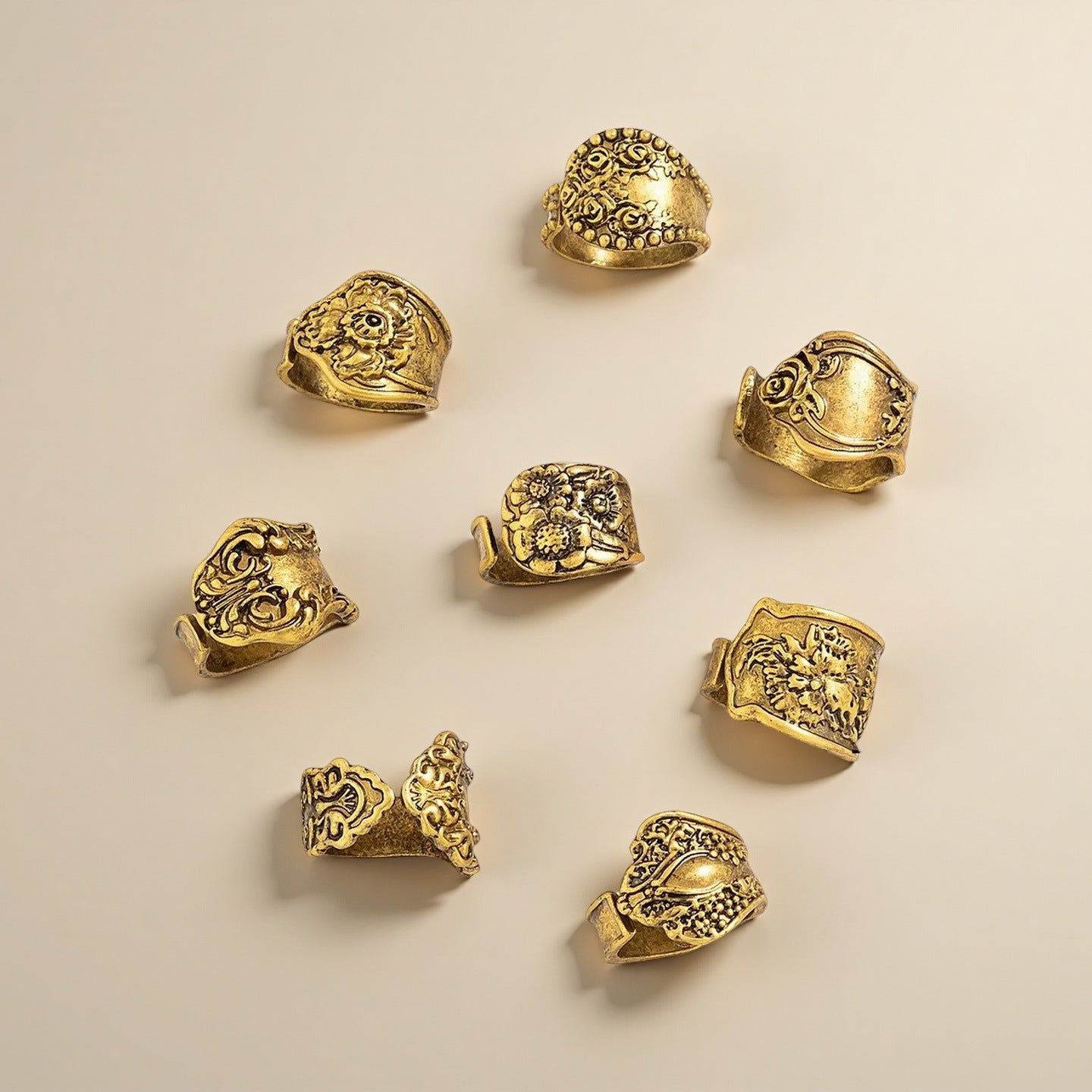 Beautiful Set with Unique Style