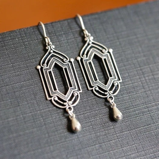 Romantic Earring for Special Moments