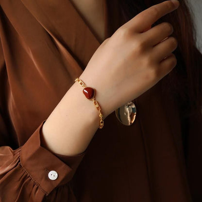 Beautiful Gold Bracelet with Unique Style