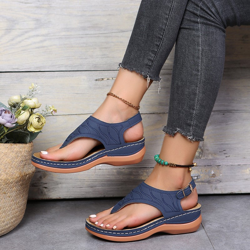 Chic Orthopedic Sandals with Unique Design