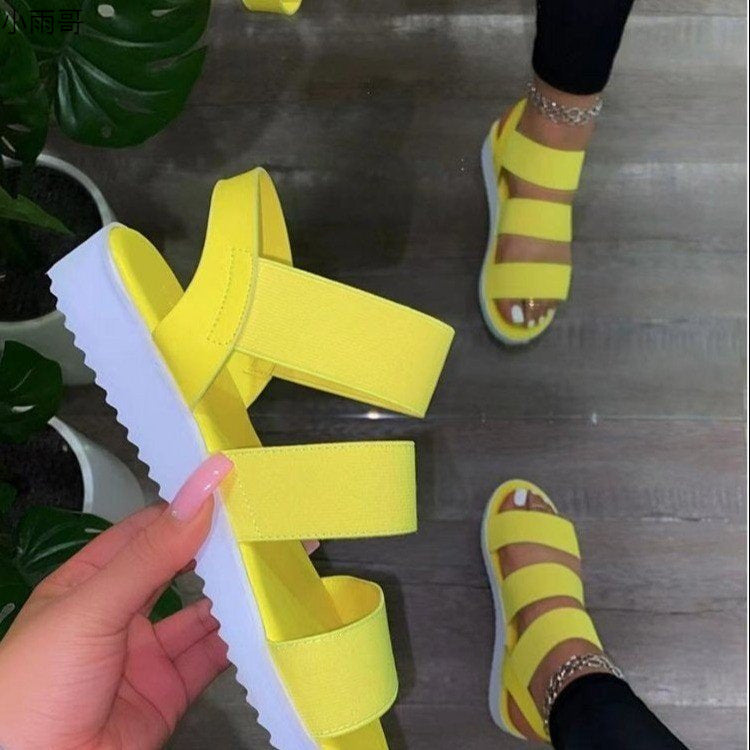 Graceful Orthopedic Sandals for Modern Look