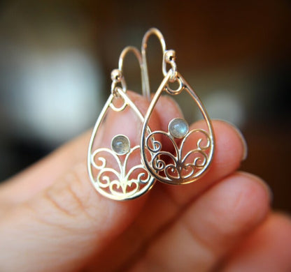 Beautiful Earring with Unique Style