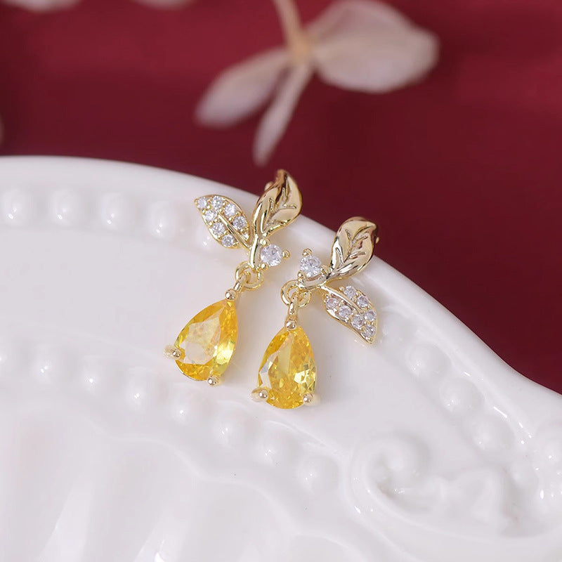 Charming Piece for Any Occasion