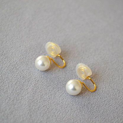 Delicate Artisan Pearl Earring