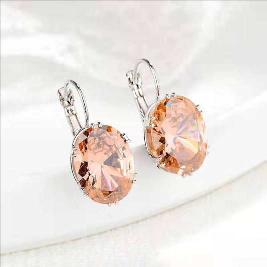 Elegant Earring for Every Occasion