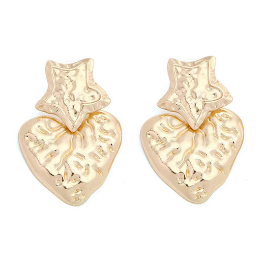 Classic Earring with Timeless Appeal