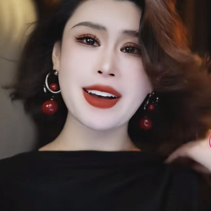 Romantic Earring for Special Moments