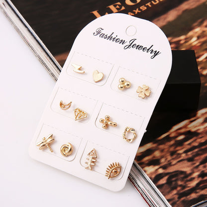 Stunning Gold Earring for Daily Wear