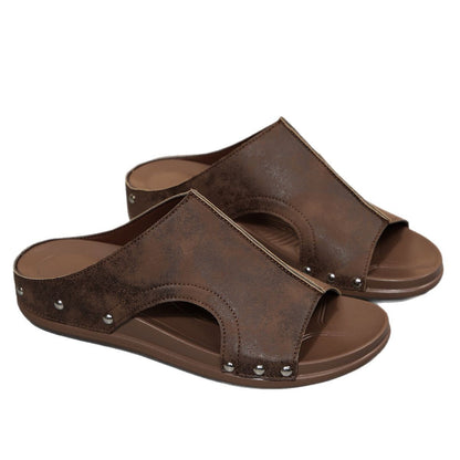Graceful Orthopedic Sandals for Modern Look