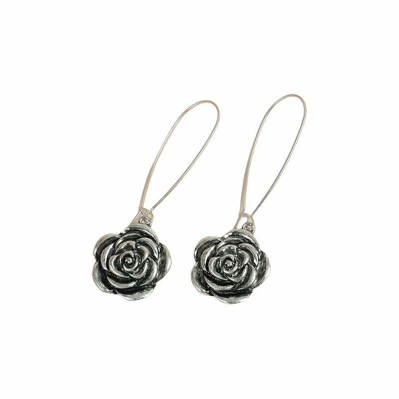 Charming Piece for Any Occasion