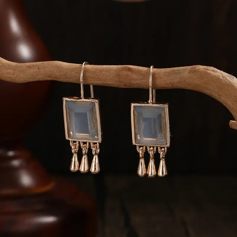 Classic Earring with Timeless Appeal